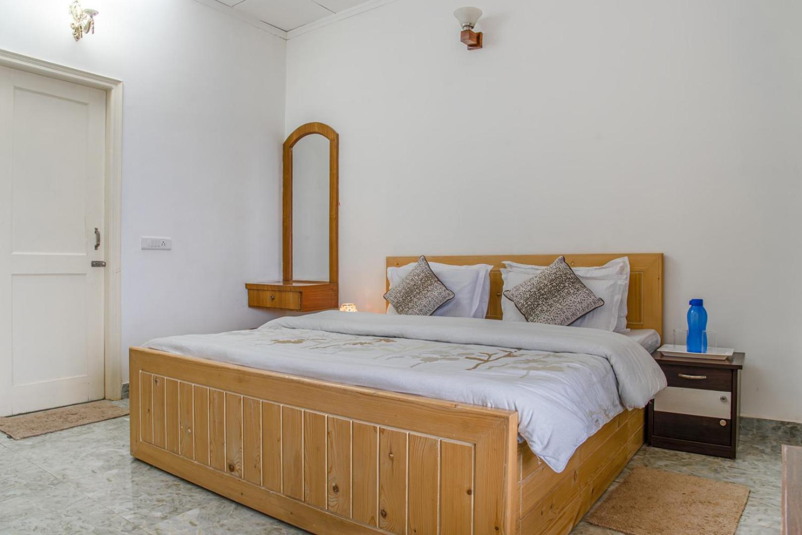Kasauli Edge Apt With Balcony Extérieur photo
