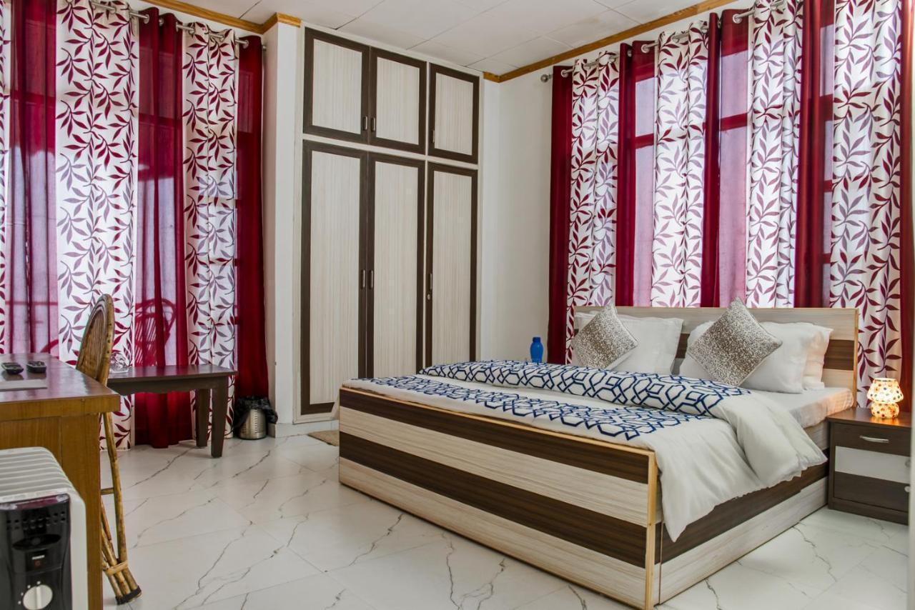 Kasauli Edge Apt With Balcony Extérieur photo