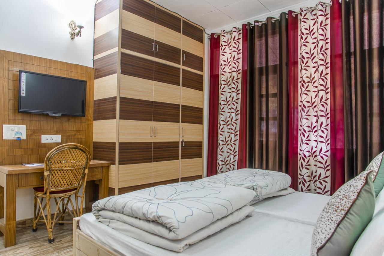 Kasauli Edge Apt With Balcony Extérieur photo